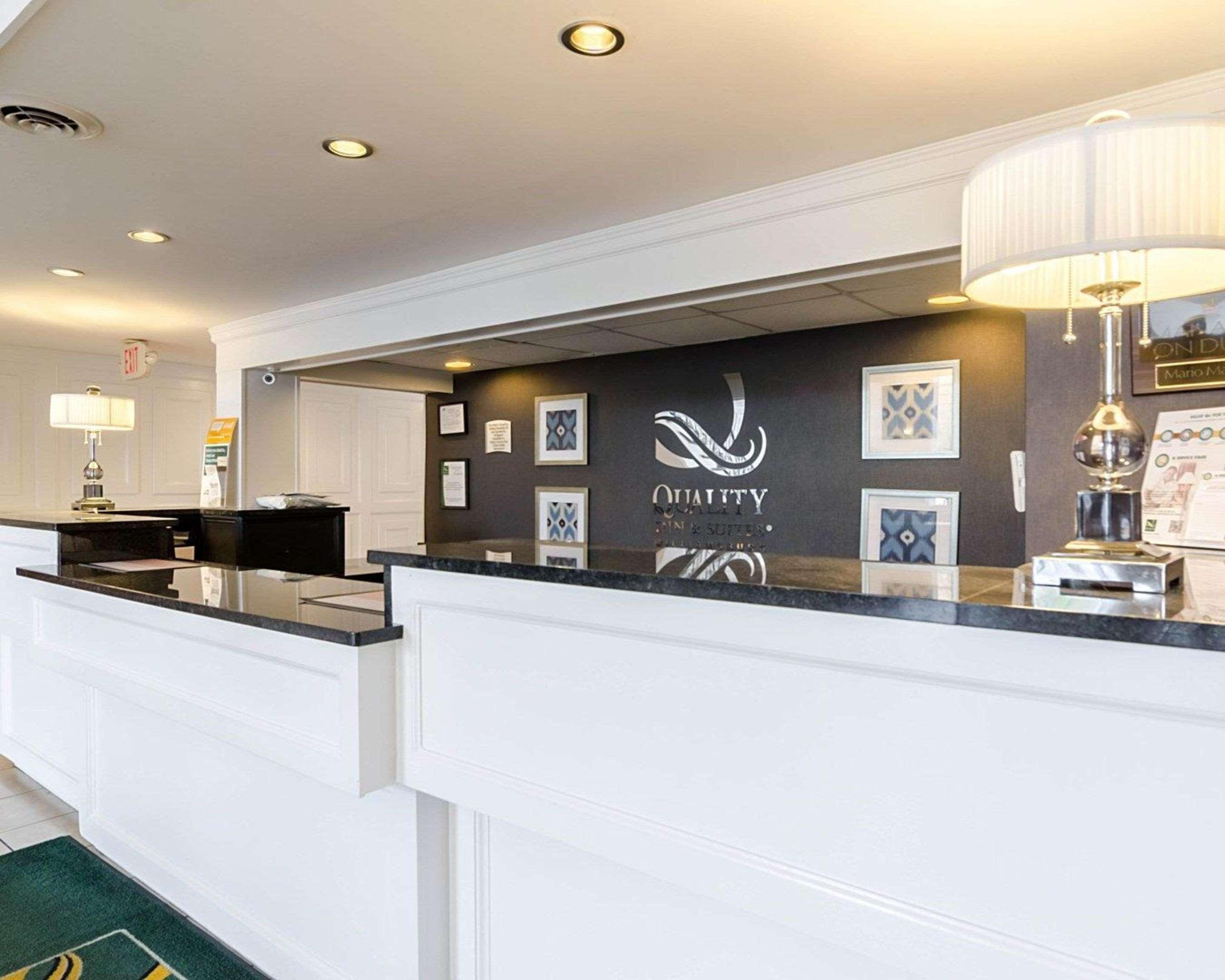 Rodeway Inn & Suites Williamsburg Central Extérieur photo